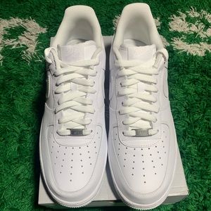 Nike Air Force 1 low size 11